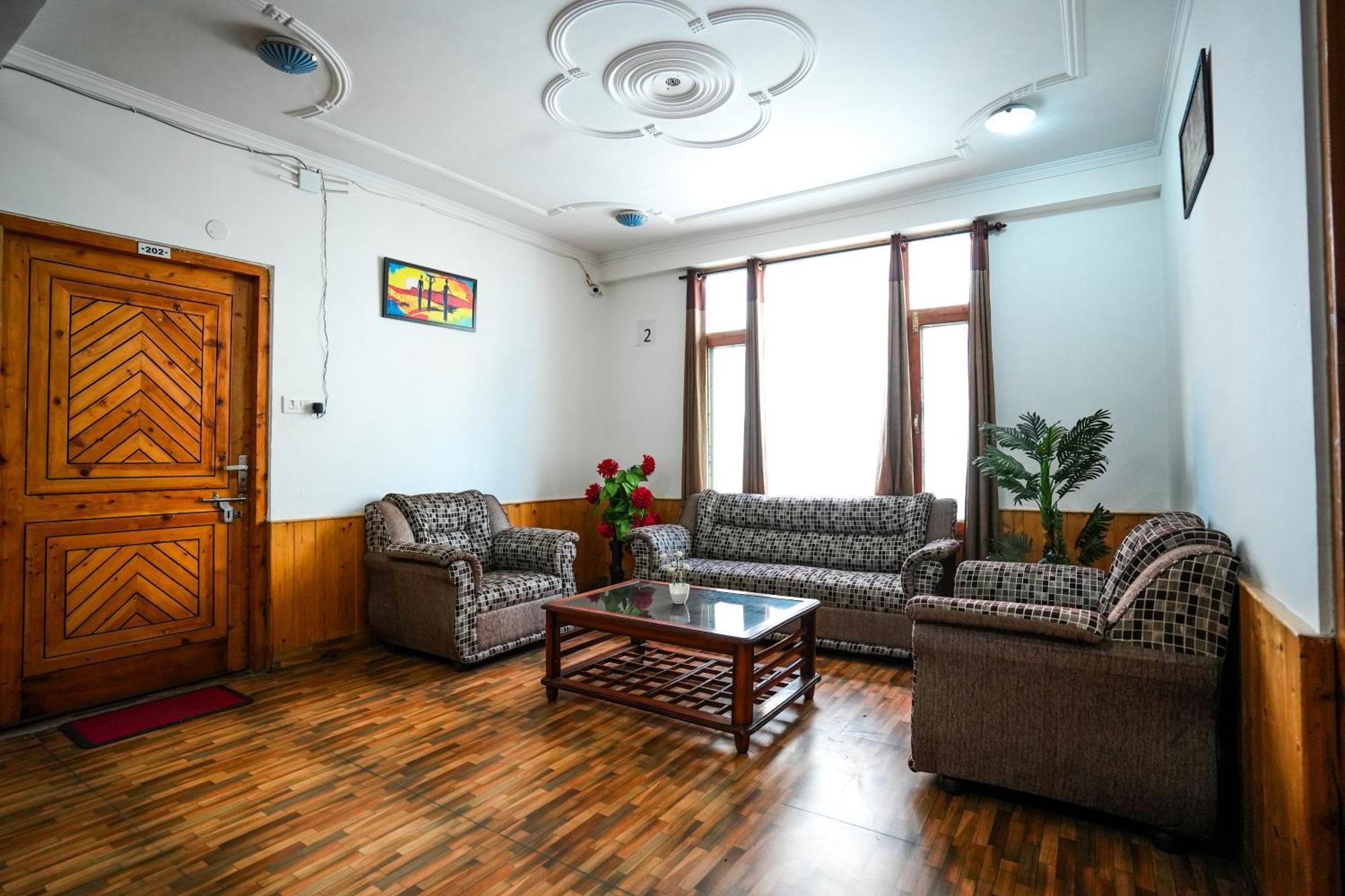 Zen Villa Manāli エクステリア 写真