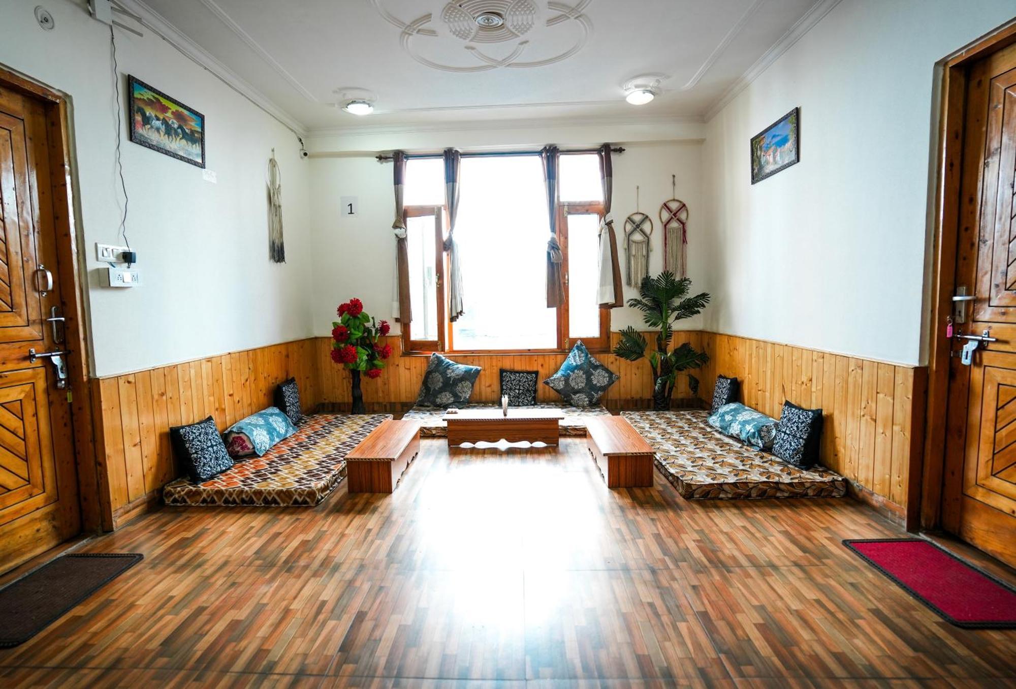 Zen Villa Manāli エクステリア 写真